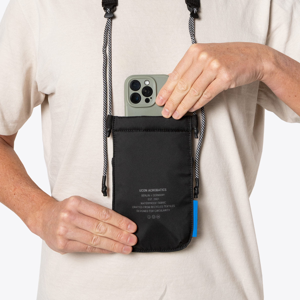 Arvo Crossbody Bag - Black