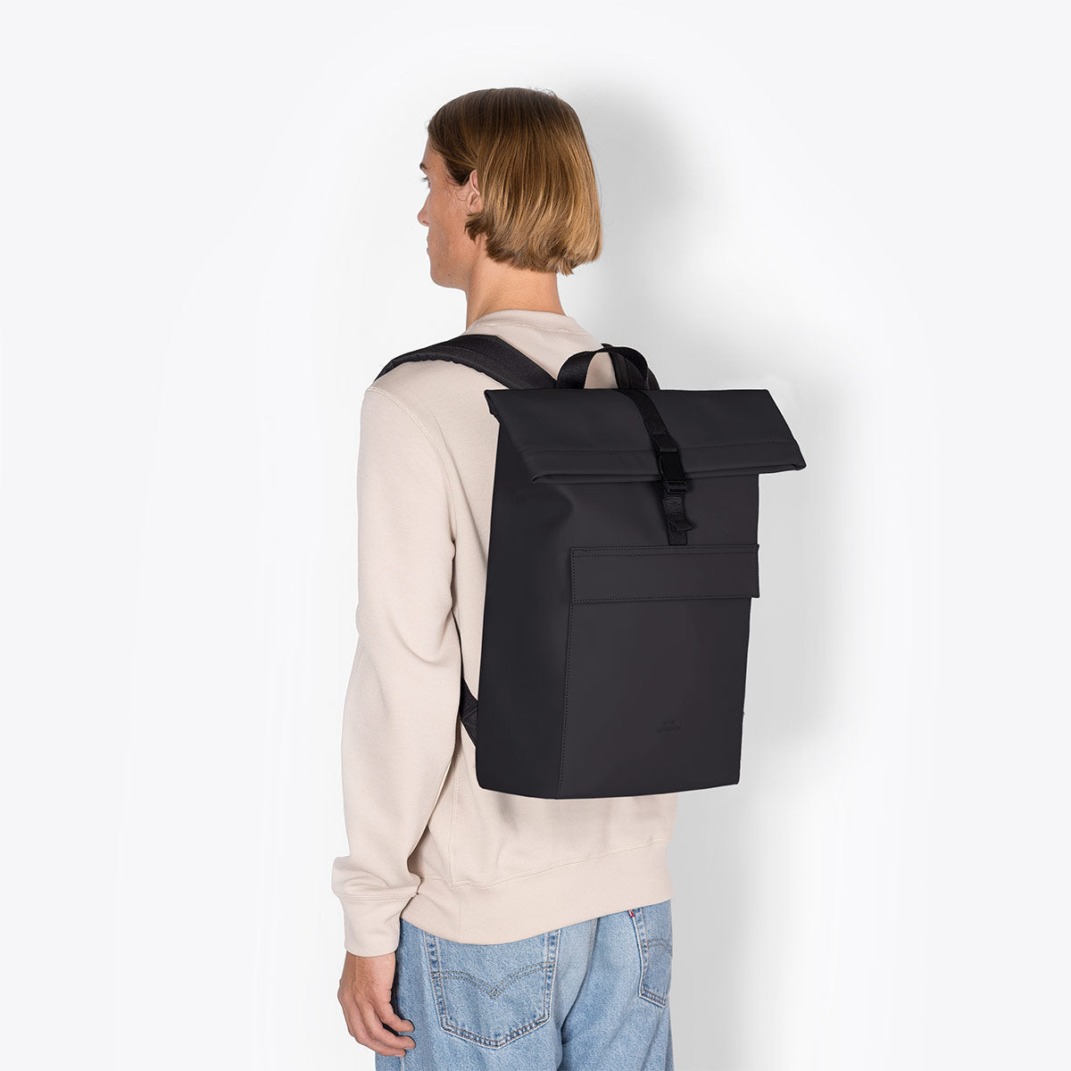 Jannik Roll-Top Backpack - Black / Medium