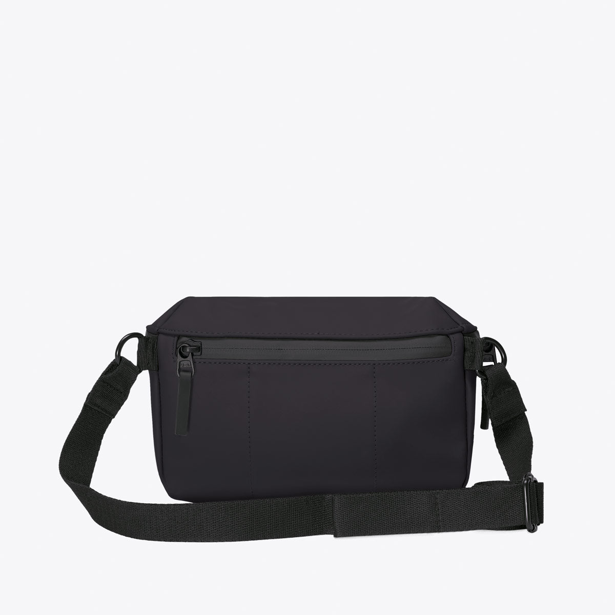 Jona Crossbody Bag - Black / Medium