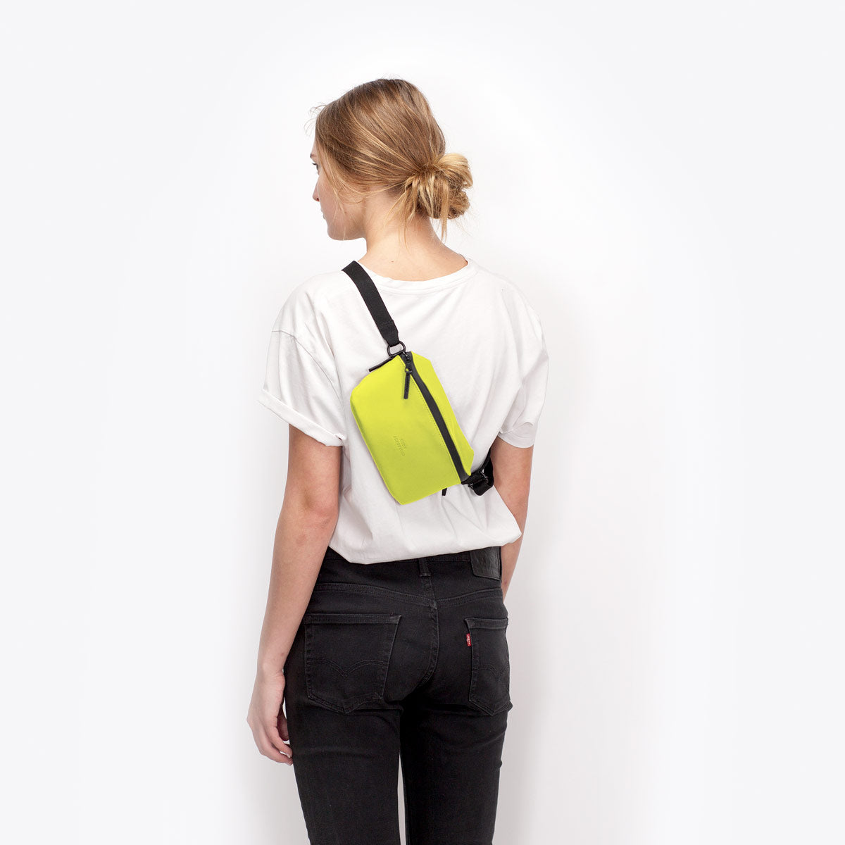 Jona Crossbody Bag - Acid Lime / Medium