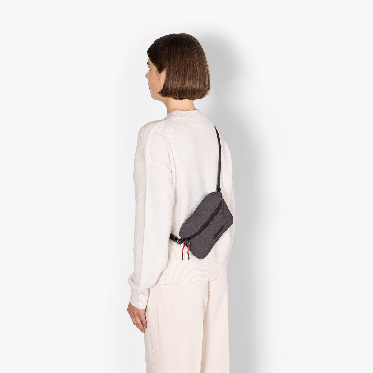Jona Crossbody Bag - Asphalt Reflective / Medium