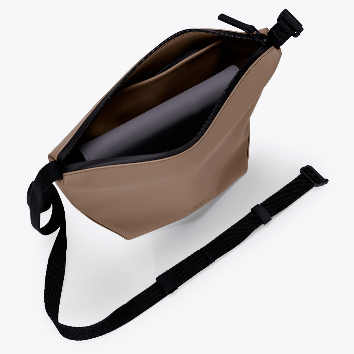 Nola Shoulder Bag - Chestnut